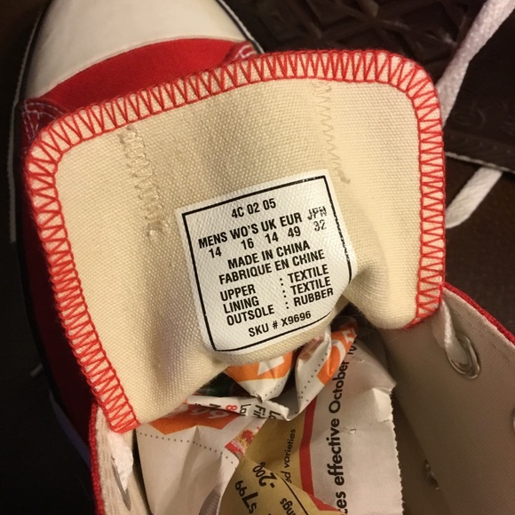 New Converse for Ugly Betty red low top sneakers - Picture 4 of 7